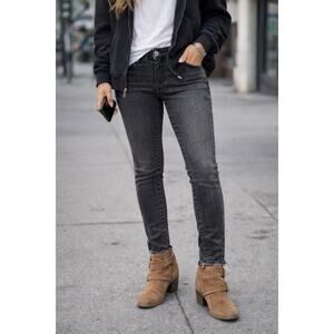 Free People We The Free Distressed Gray Skinny Jeans Raw Hem Size 30